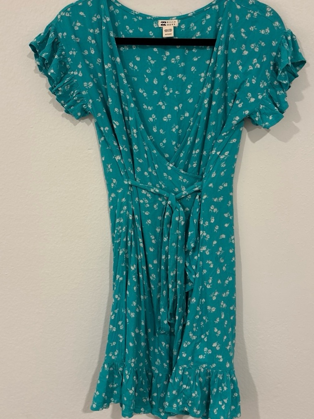 BILLABONG Teal and white  Floral Wrap Dress with Ruffle Hem